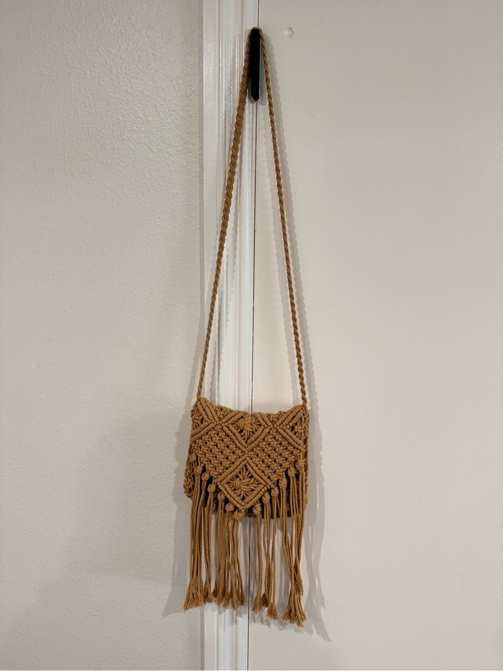 Hand Crafted Macramé Fringe Crossbody Bag in Tan